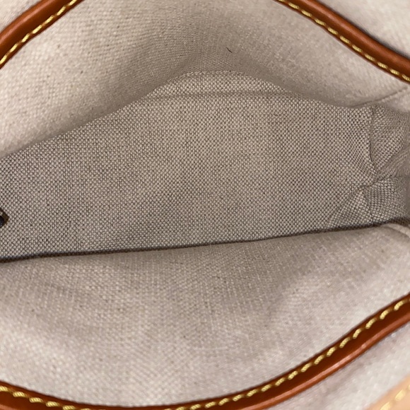 Beautiful Dooney&Bourke crossbody Bag 🤎💛🤎💛SOLD DURING SHOW bundle - Picture 7 of 8